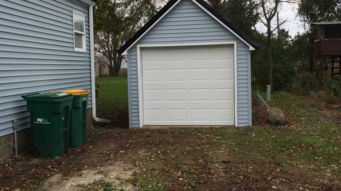 Garage of 3 Bedroom House for Rent in SW Independence, IA 50644